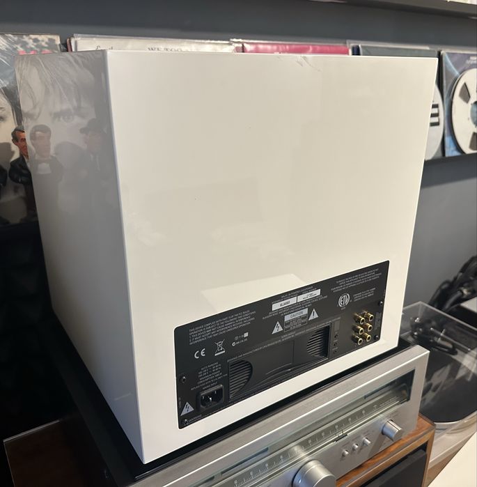 LINN MAJIK 126 - subwoofer amplificado