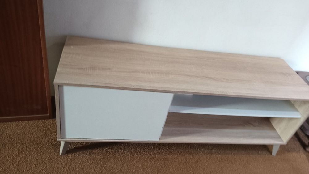 Mesa de televisão