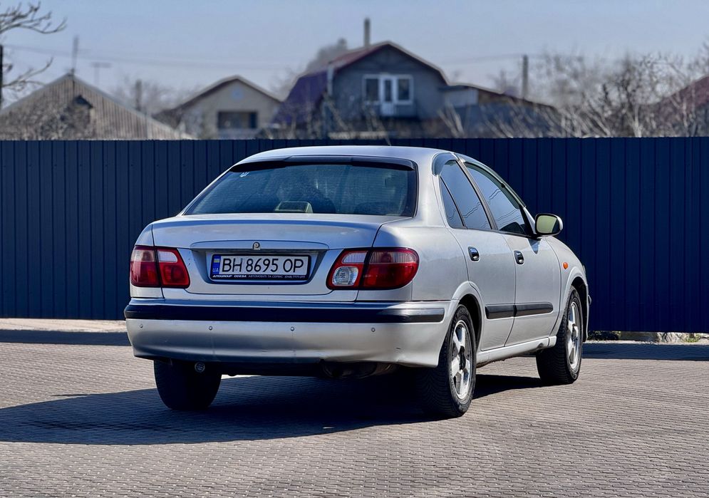 Nissan Almera 2002