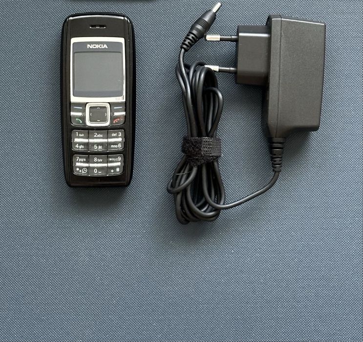 Nokia 1600 / Oryg. ładowarka / sprawna bateria  + zapasowa bateria gratis