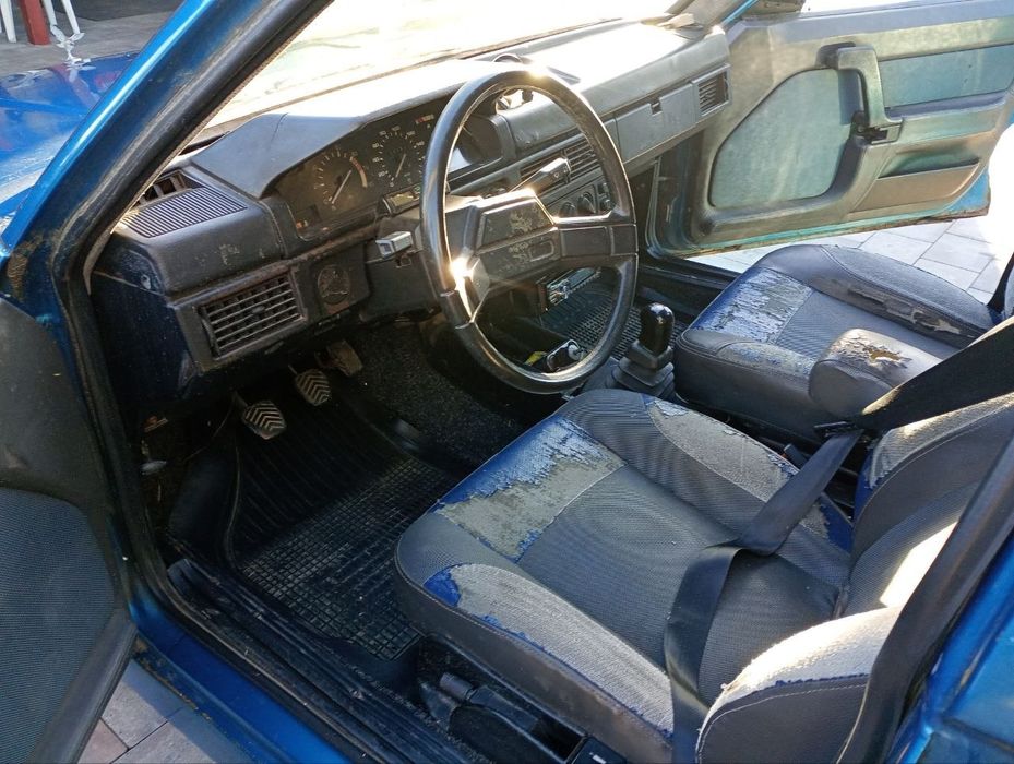Продам АЗЛК 214120