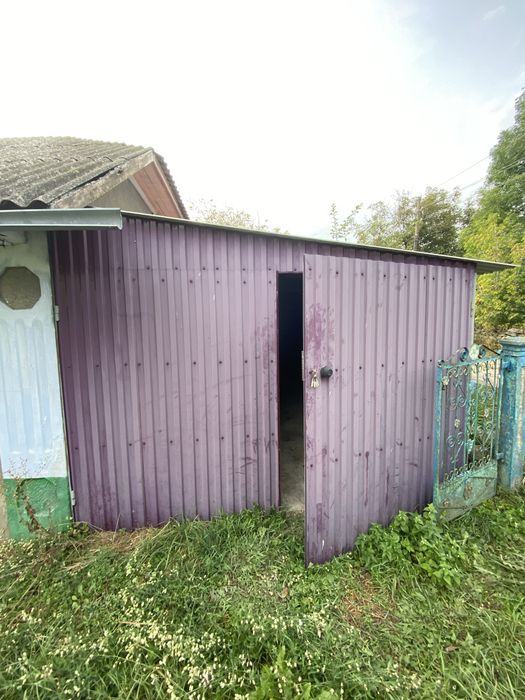 Продам хату в селі