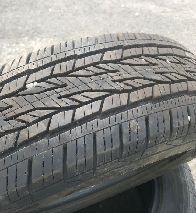 Шини (215/65R16 98H) Continental ContiCrossContact LX2