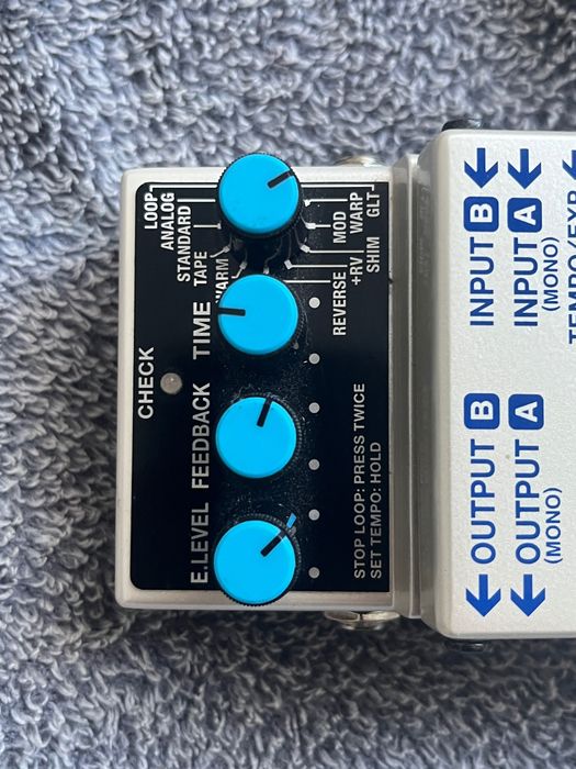 Boss DD-8 - Efekt gitarowy