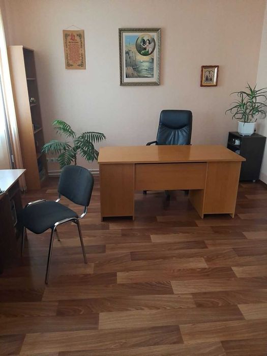 Продам в Нікополі будівлю 2 поверхи