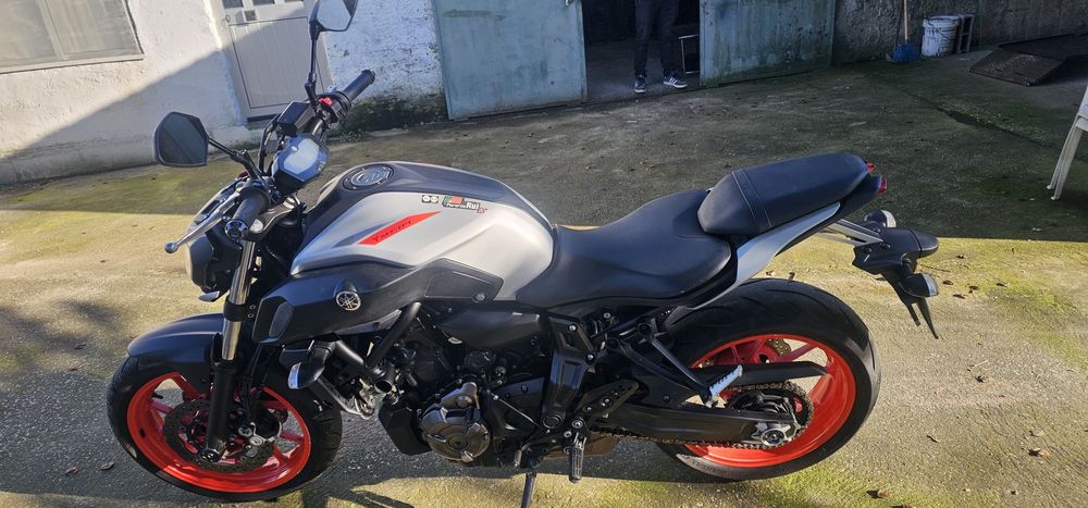 YAMAHA MT07 2019