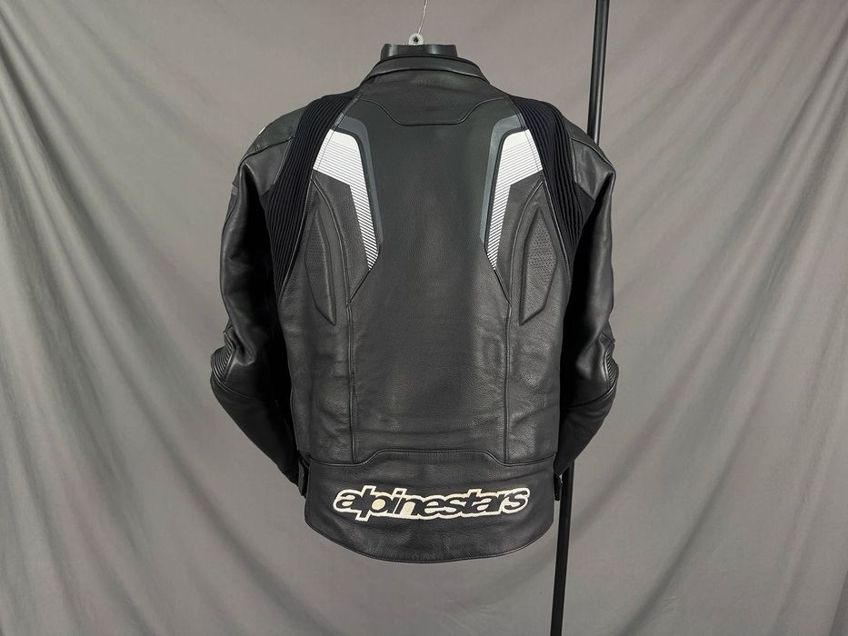 Мотокуртка Alpinestars, Dainese, Macna Gp plus r v3