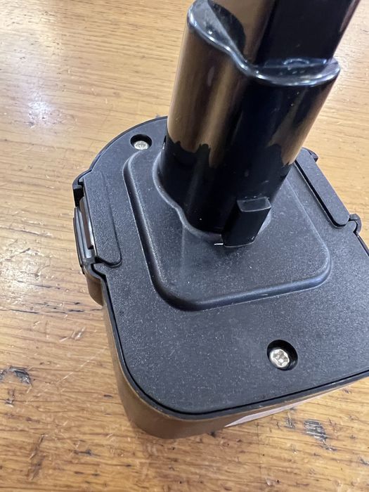 Bateria DeWalt DC9071 12V 9800mAh - NOVO