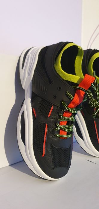Sneakersy nowe modne sportowe rozmiar 40