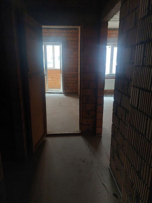 Продам 1 ком.кв. 56 м.кв с Индивидуальным отоплением - Більше