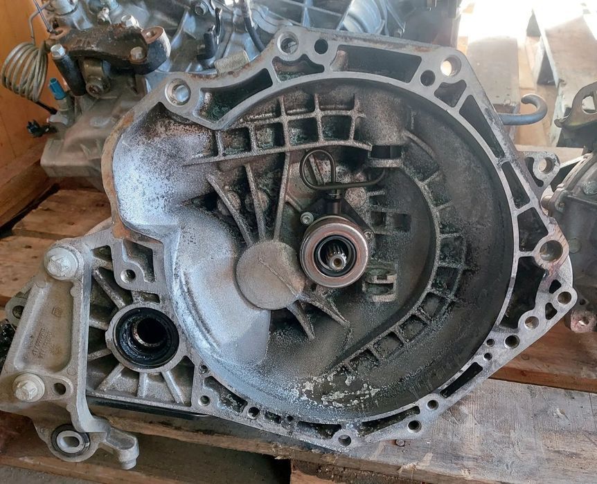 Caixa de velocidades opel corsa d 1.2