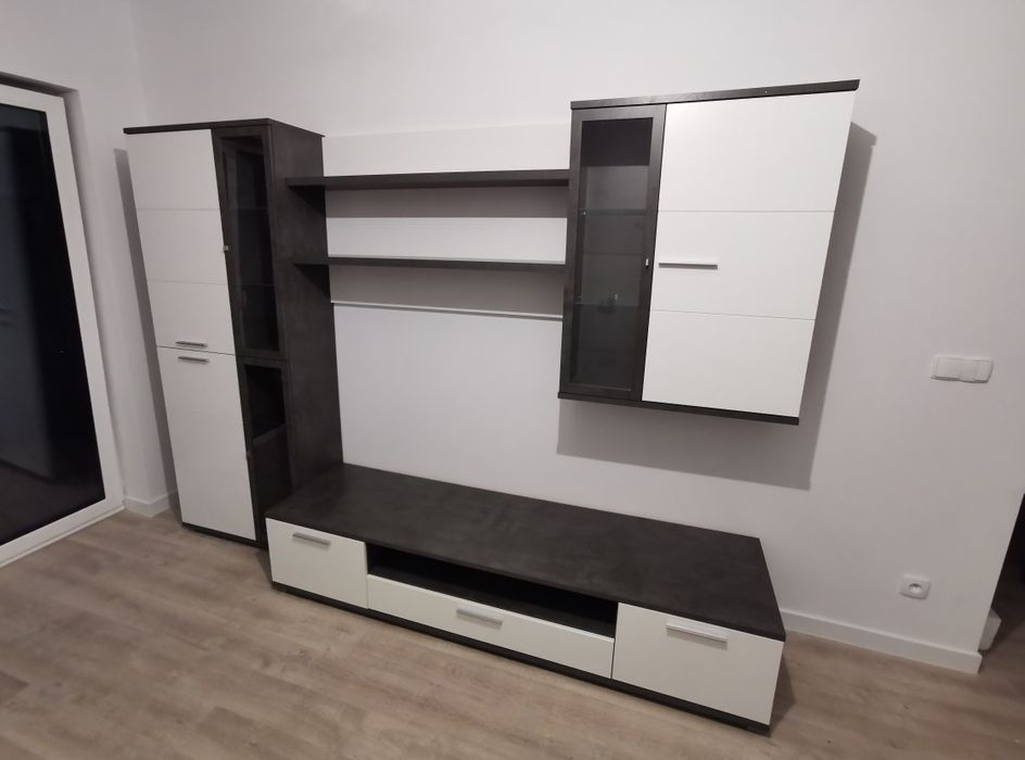 Składanie, skręcanie, montaż mebli, kuchni, układanie panel