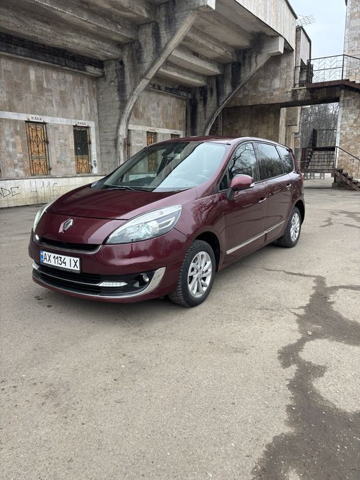 Renault Grand Scenik