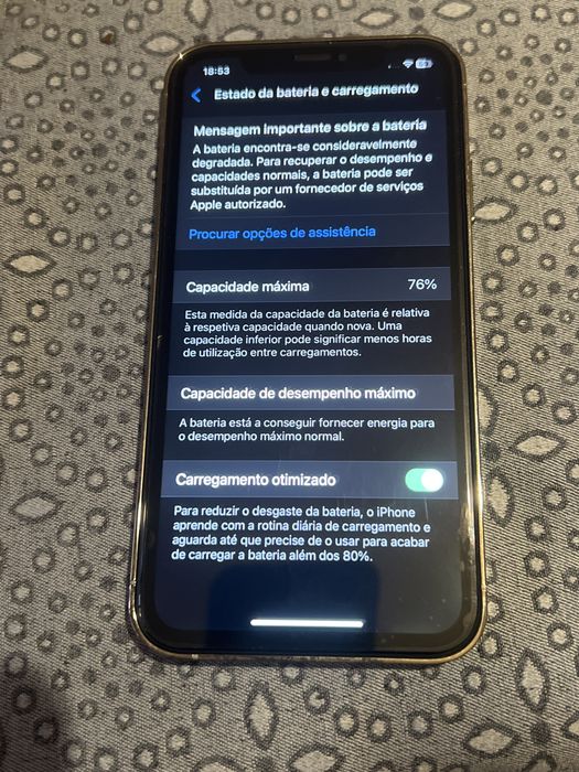 Iphone 64GB XR convertido 14 Pro Gold