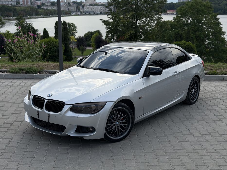 Продам BMW бмв e93 n52b30