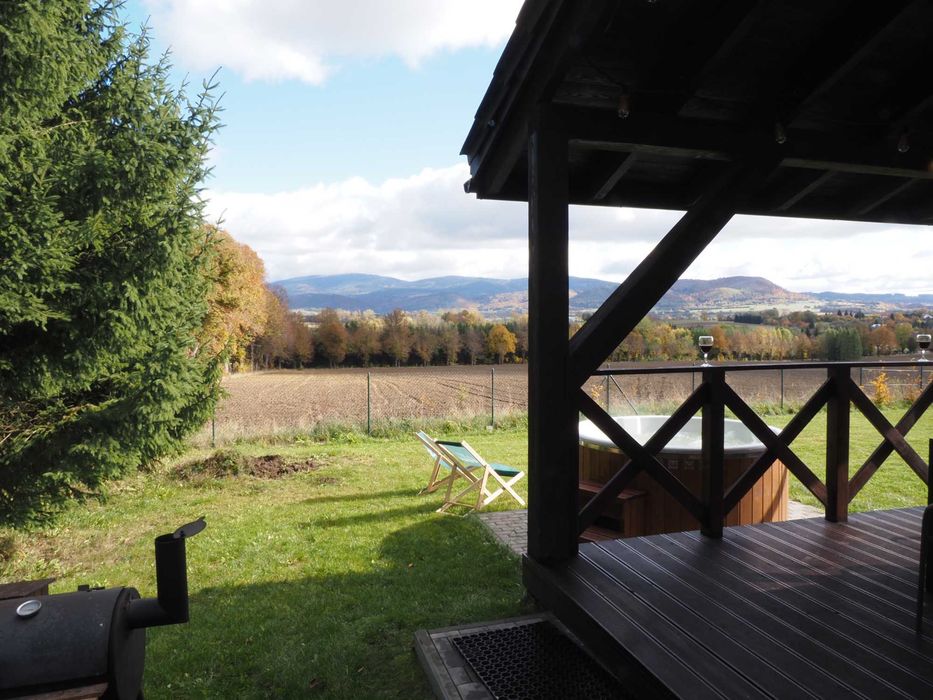 Widoki - domek na wynajem. Międzylesie, ul. Osiedle 15