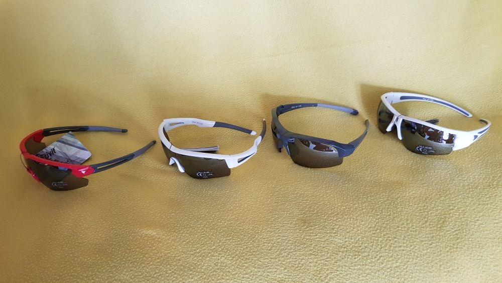 Nowe przeciwsłoneczne okulary różne rodzaje