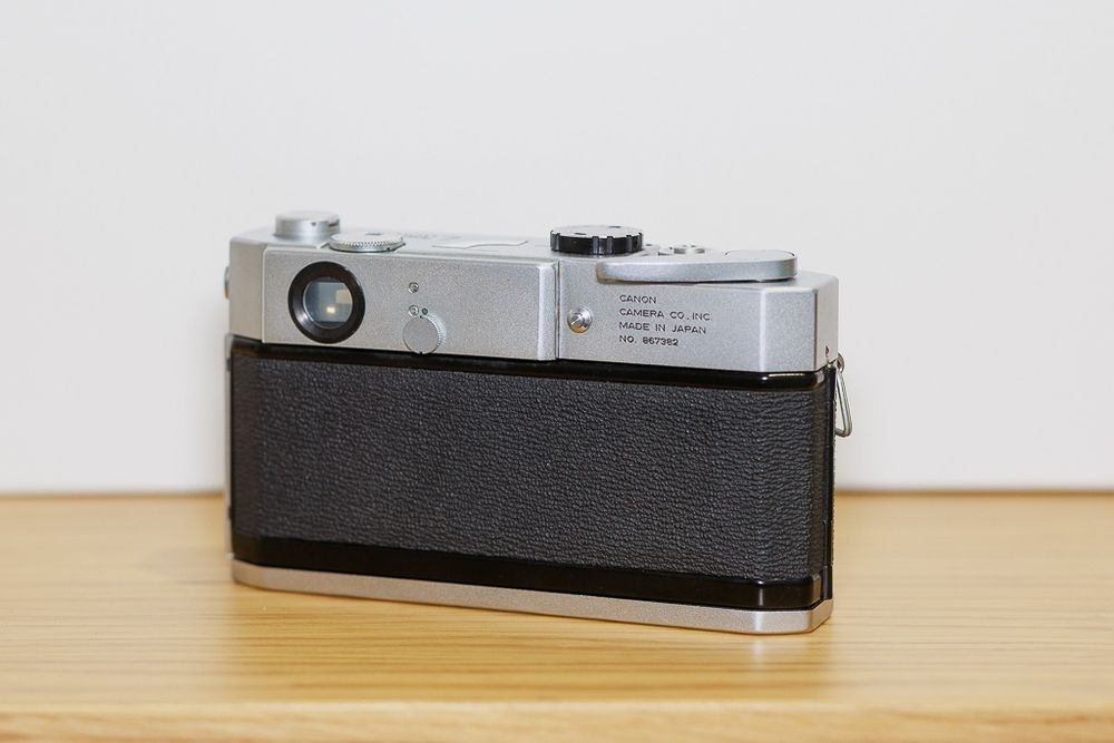 Canon 7 rangefinder + Canon 50mm f/1.8 | Filme 35mm | LTM | Fotómetro