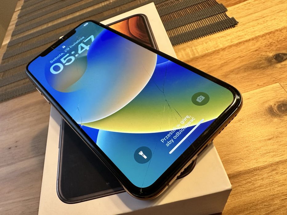 iPhone XS 64 GB uszkodzony