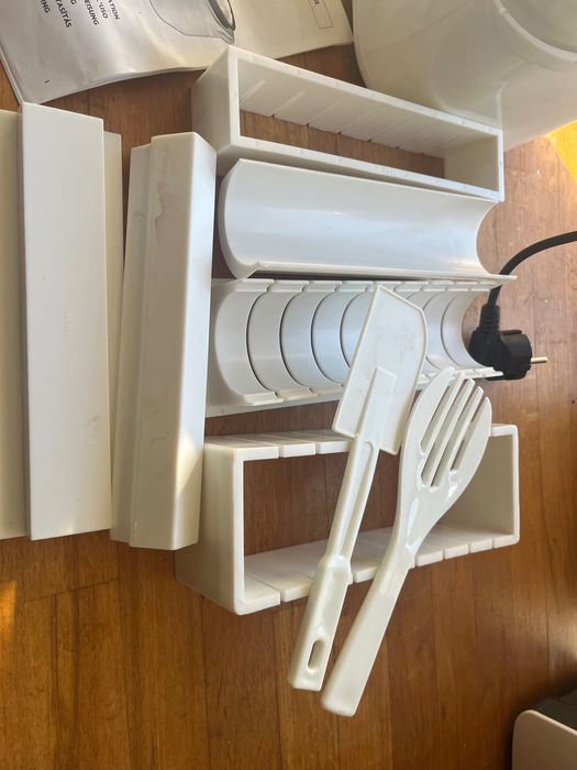 Maquina cozer arroz e kit de sushi