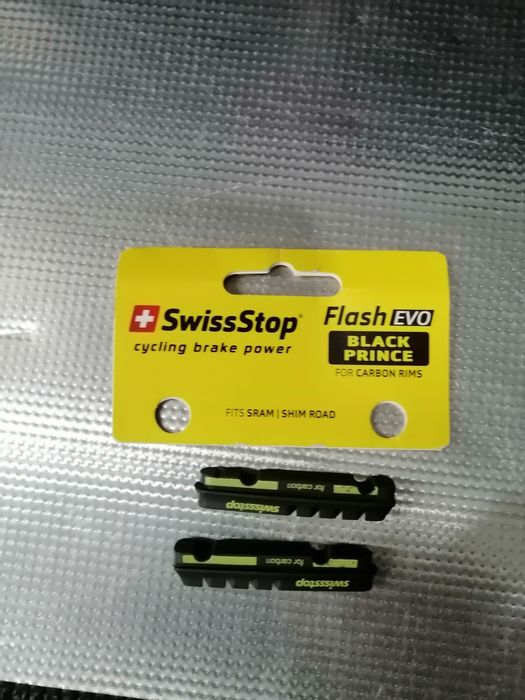 Calços travão para rodas carbono