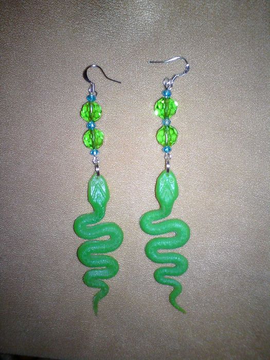 Серьги Змея Новогодние тематические или Любимой