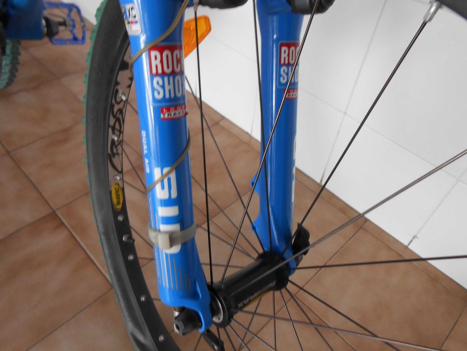 Bicicleta Scott Pro Racing World Cup, com acessórios