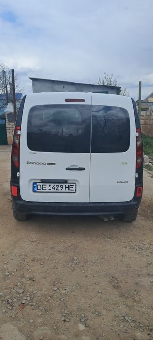 Renault Kangoo 2011. || покоління. 1.5 dCi  MT  (68 к.с.)