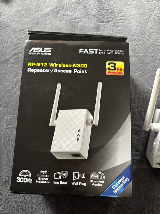 Wzmacniacz sygnału ASUS RP-N12 Wireless-N300 Repeater/Access Point