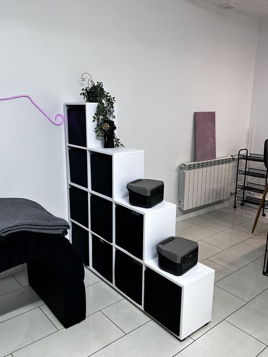 Продам меблі для салону краси