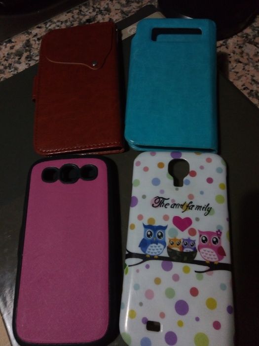 Vendo Capas p/ Telemóveis Samsung Galaxy S3 e S4