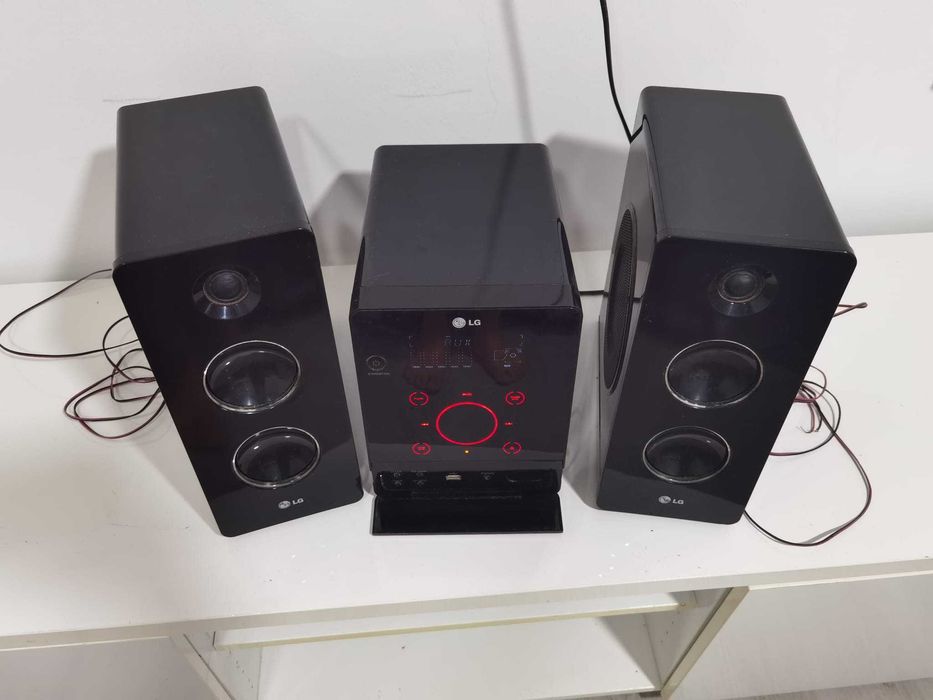 Colunas LG – Som brutal! Riscadas mas impecáveis tecnicamente