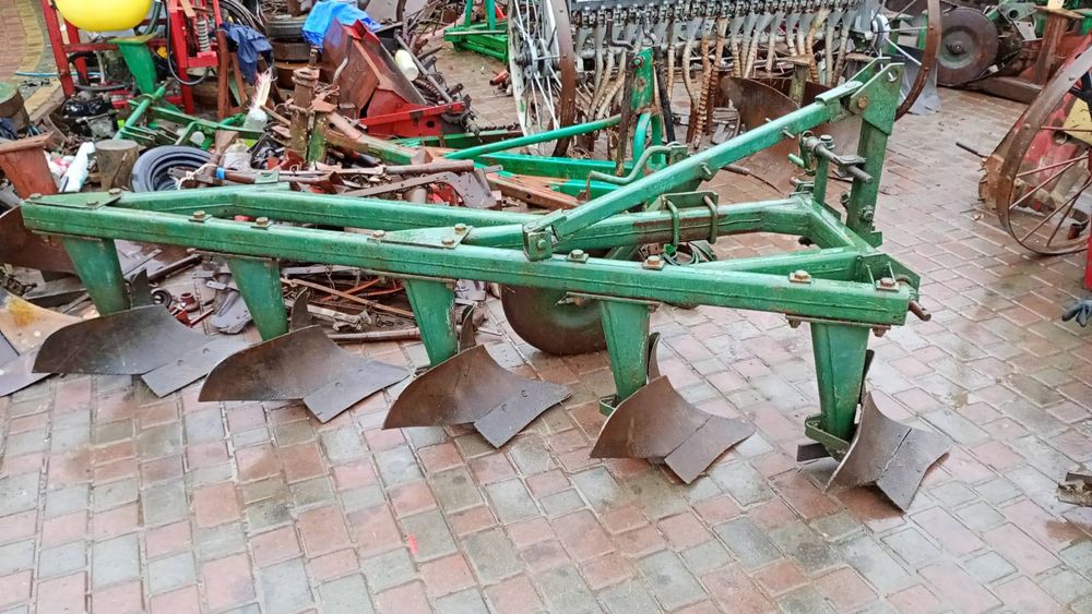 Продам плуг 5по 25