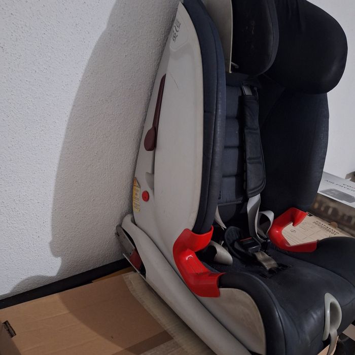 Cadeira  auto 3×1 com isofit