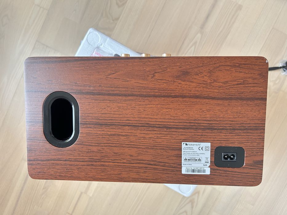 Bluetooth-колонка Nakamichi Jukebox Retro 80 Вт