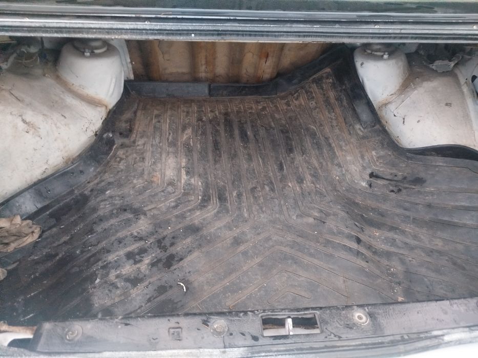 Продажа машини 1