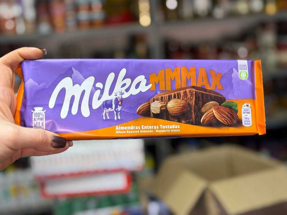 Шоколад Milka Almendras Enteras Tostadas молочний з мигдалем 270г