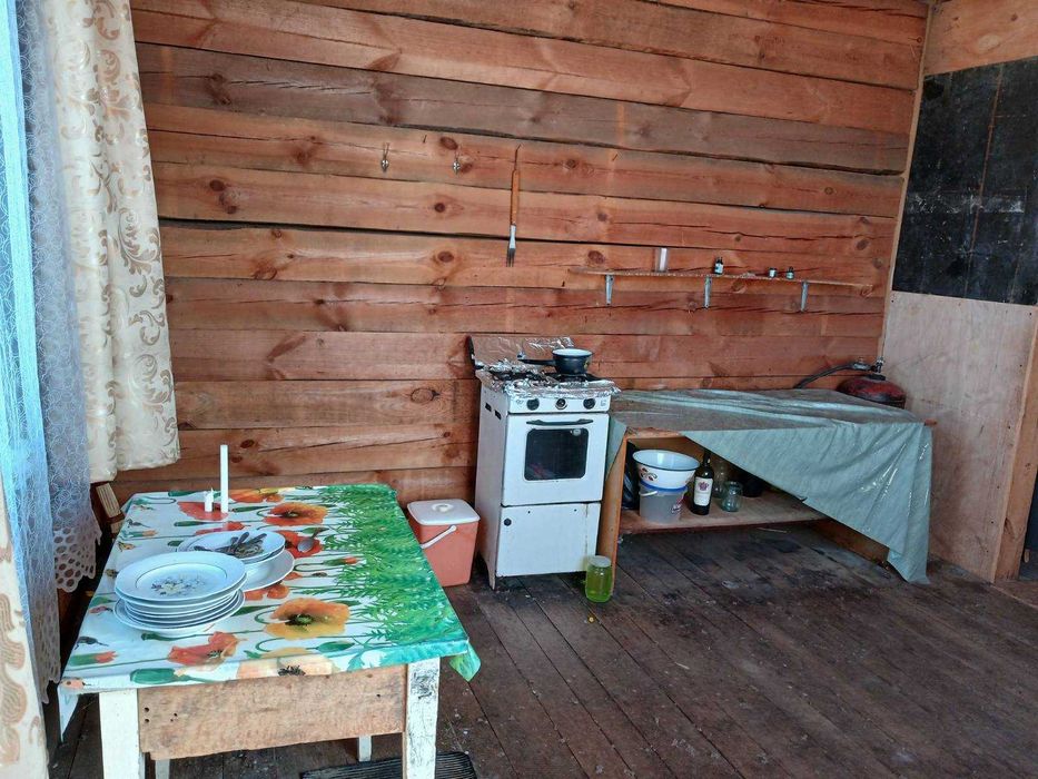 Продам дачу 64 м.кв. з виходом в лісок Музичі 22 км Київ ТОРГ