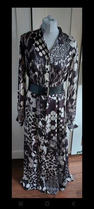 Sukienka Siste"s r.L z 890zł