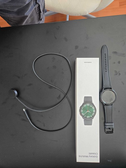 Samsung Galaxy Watch6 Classic 47mm LTE - Como Novo (Caixa Completa)