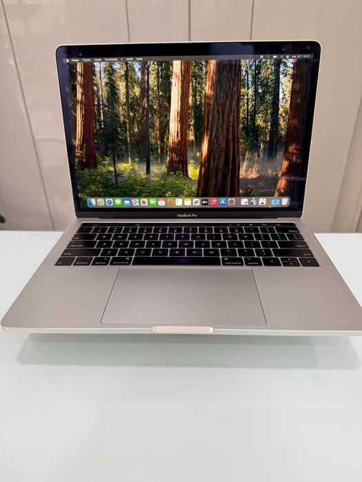 Macbook Pro 13 2020 i5 32GB Ram 1TB SSD Garantia