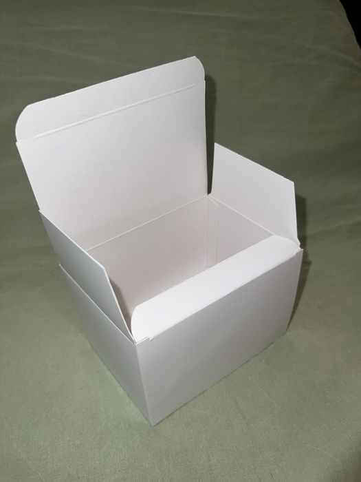 Картонова коробочка 100 шт