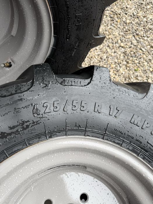 Opony koła continental 425/55 R17 platforma samojezdna koła opony felgi