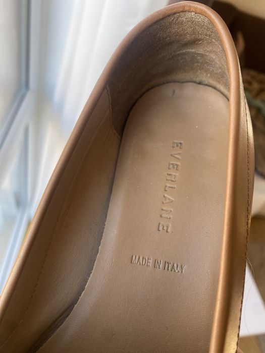 Бежеві лофери розмір 36,5