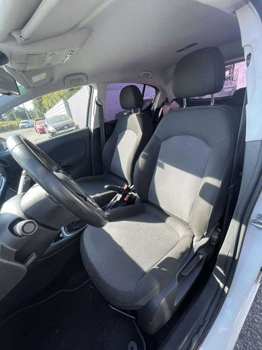 Opel Corsa E 2017 para peças!