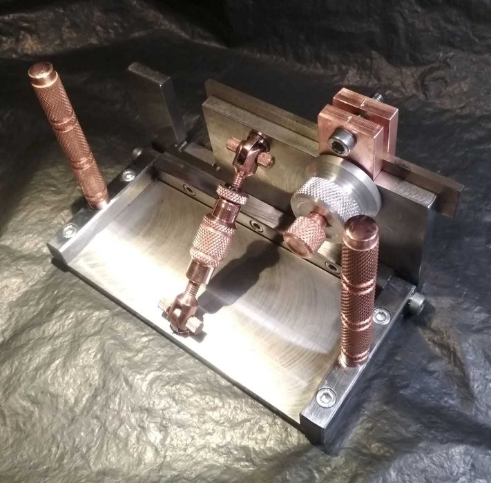 Приспособление для снятия и выведения спусков клинка. Knife bevel jig.