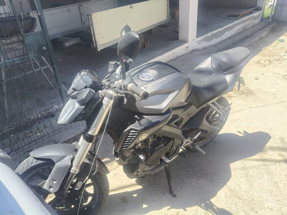 Yamaha mt 125 cc