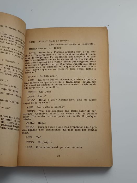 A mãos sujas - Sartre