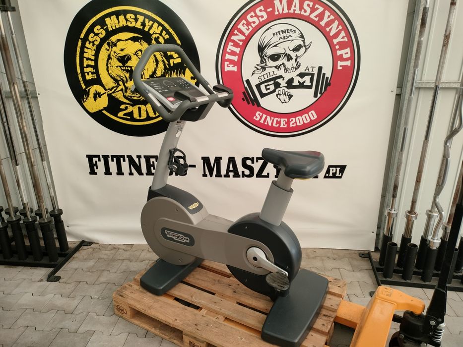 Rower treningowy firmy technogym New Bike led