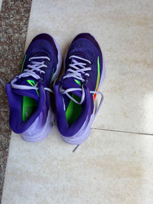Nike Giannis  Immortallity Roxo/Lilás- excelente estado